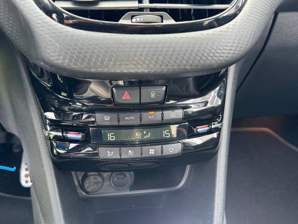 peugeot-208-2019-gasolina-1199cc