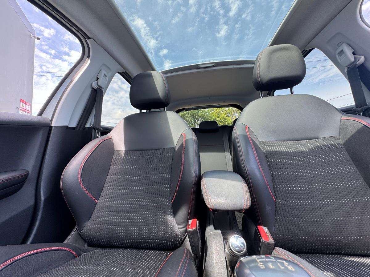 peugeot-208-2019-gasolina-1199cc