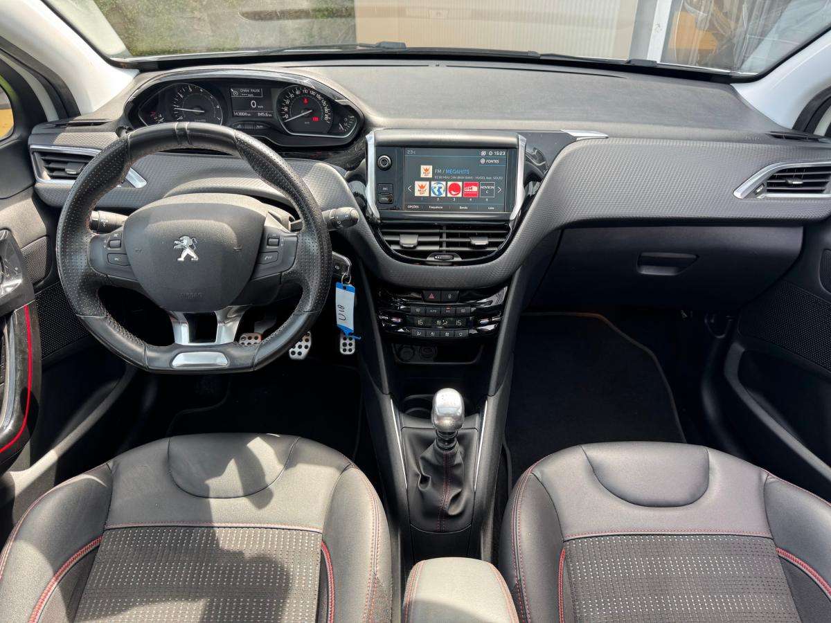 peugeot-208-2019-gasolina-1199cc