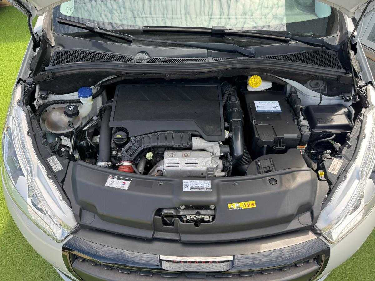 peugeot-208-2019-gasolina-1199cc