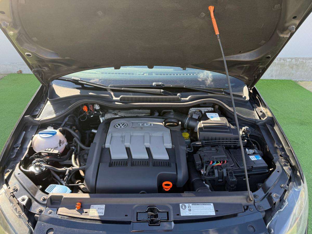volkswagen-polo-2012-diesel-1199cc