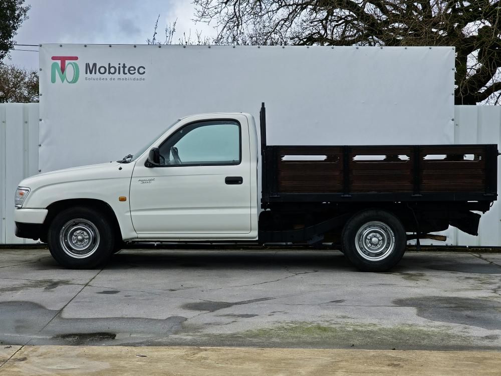 toyota-hilux-1999-diesel-2446cc