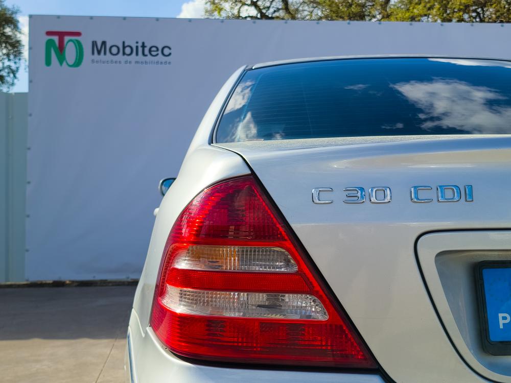 mercedes-benz-classe-c-2004-diesel-2950cc