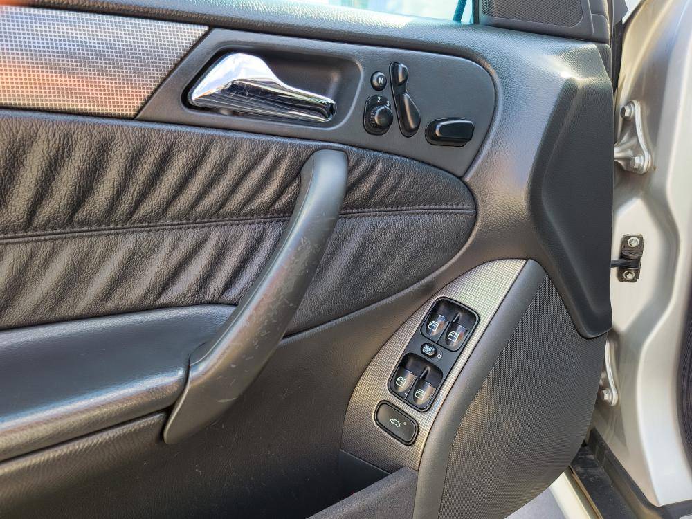 mercedes-benz-classe-c-2004-diesel-2950cc