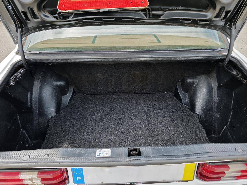 mercedes-benz-190-1988-diesel-1997cc