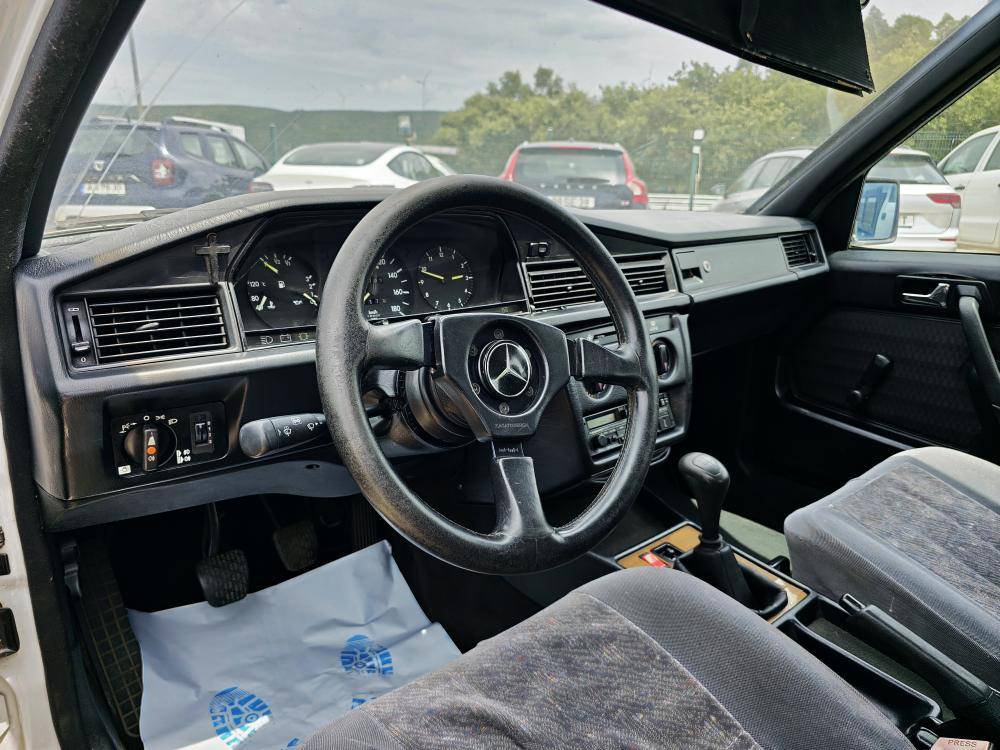 mercedes-benz-190-1988-diesel-1997cc