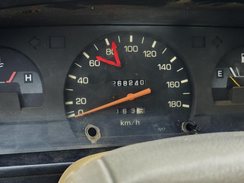 toyota-hilux-1992-diesel-2446cc