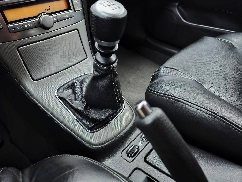 toyota-avensis-sw-2008-diesel-2231cc