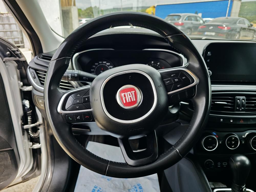 fiat-tipo-station-wagon-2017-diesel-1598cc