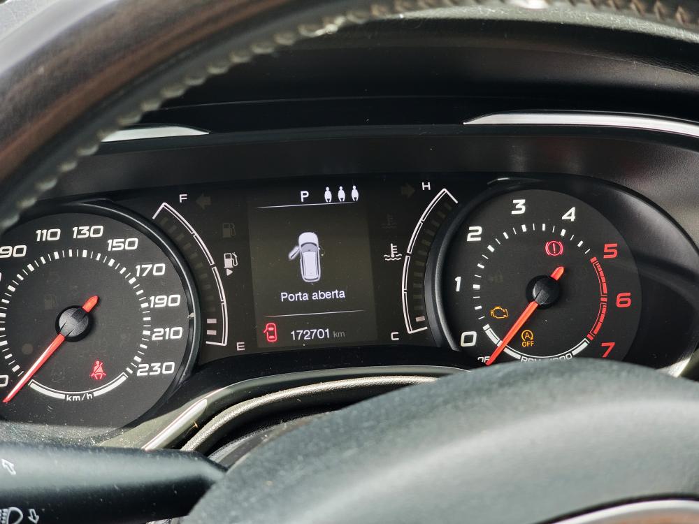 fiat-tipo-station-wagon-2017-diesel-1598cc