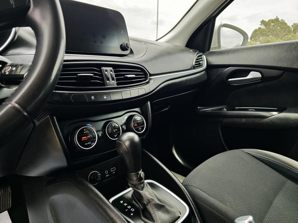 fiat-tipo-station-wagon-2017-diesel-1598cc