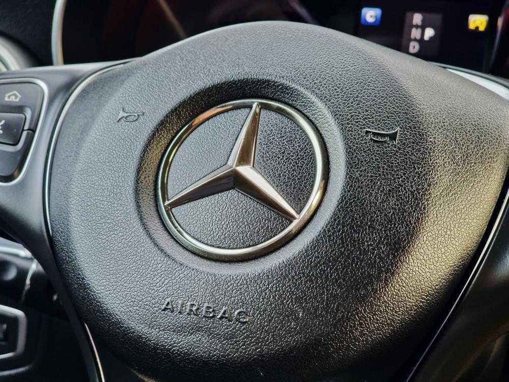 mercedes-benz-glc-2016-diesel-2143cc