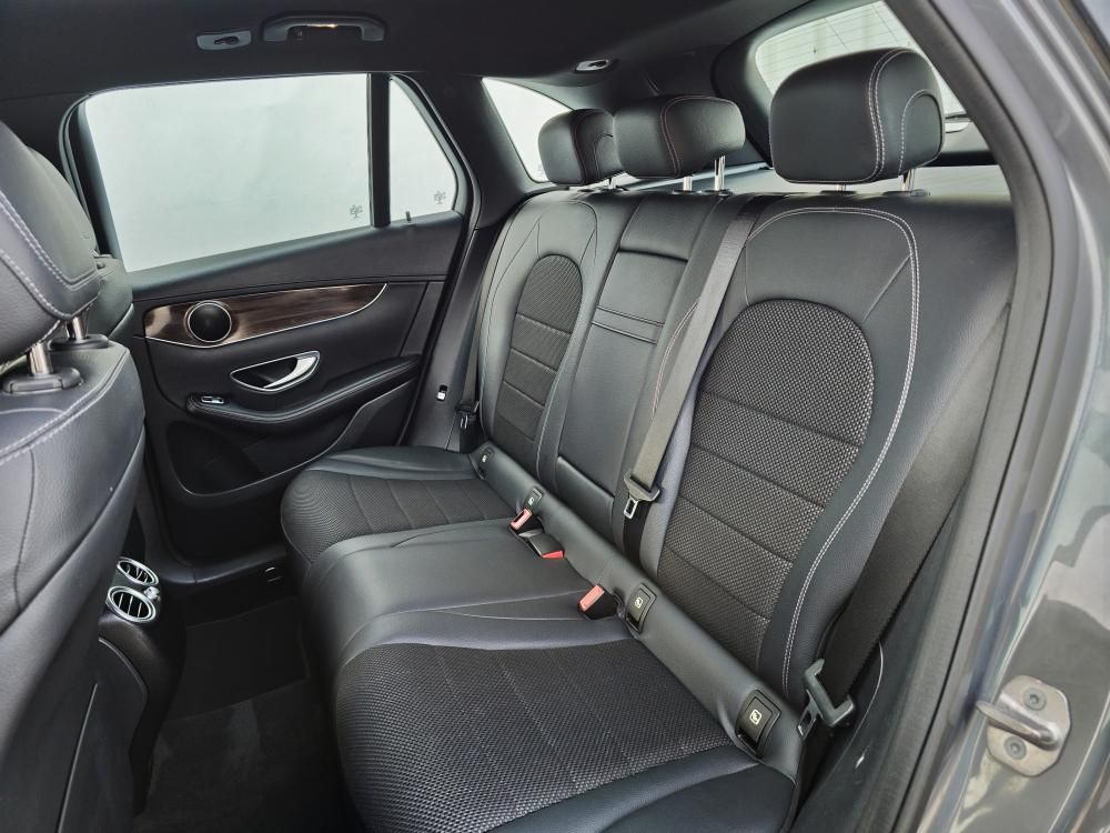 mercedes-benz-glc-2016-diesel-2143cc
