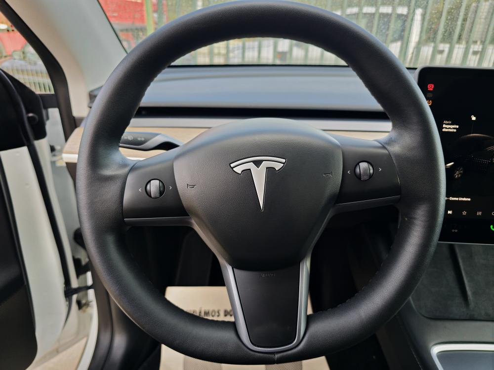 tesla-model-y-2022-eletrico-0cc