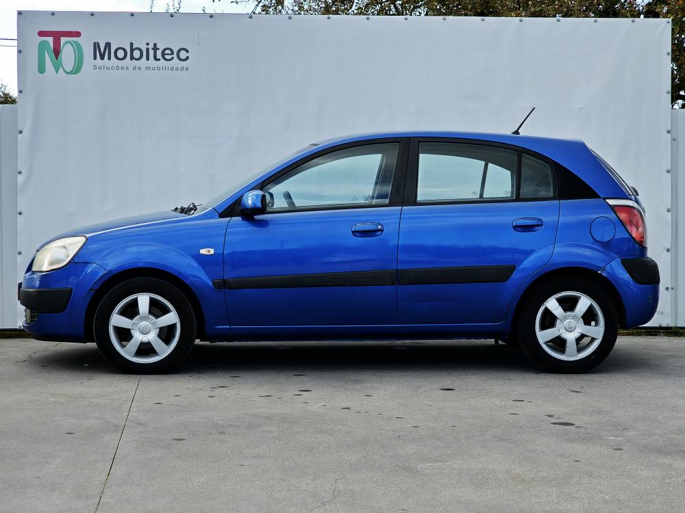 kia-rio-2006-diesel-1493cc