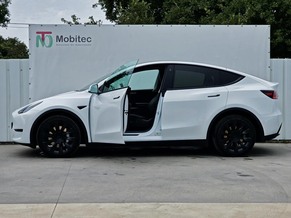 tesla-model-y-2022-eletrico-0cc