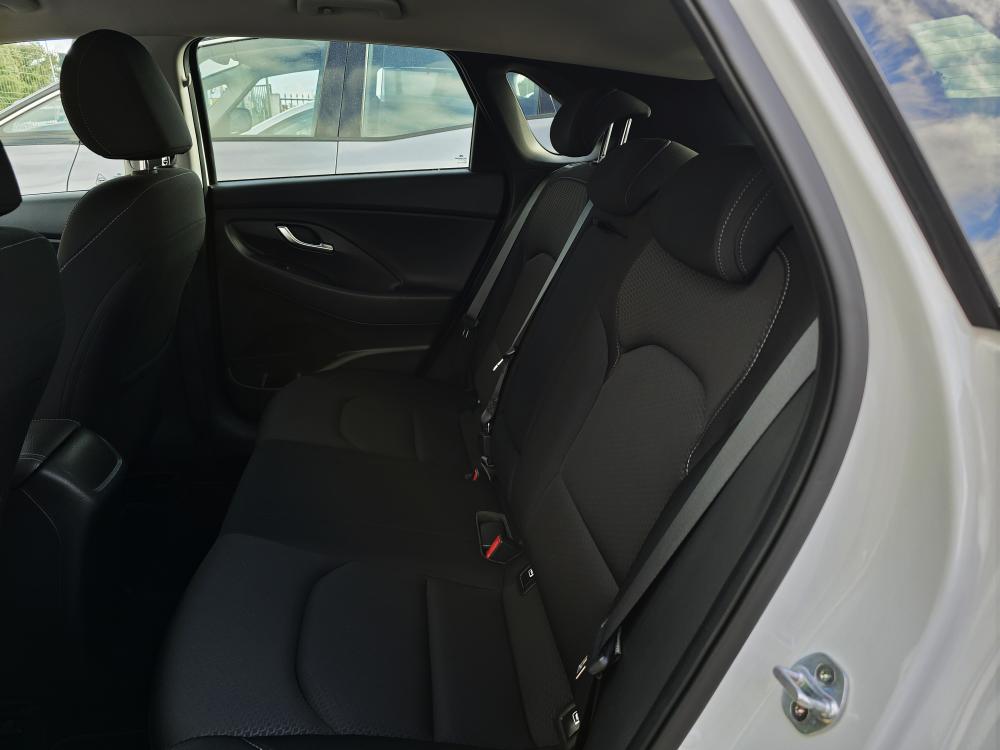 hyundai-i30-2020-diesel-1598cc
