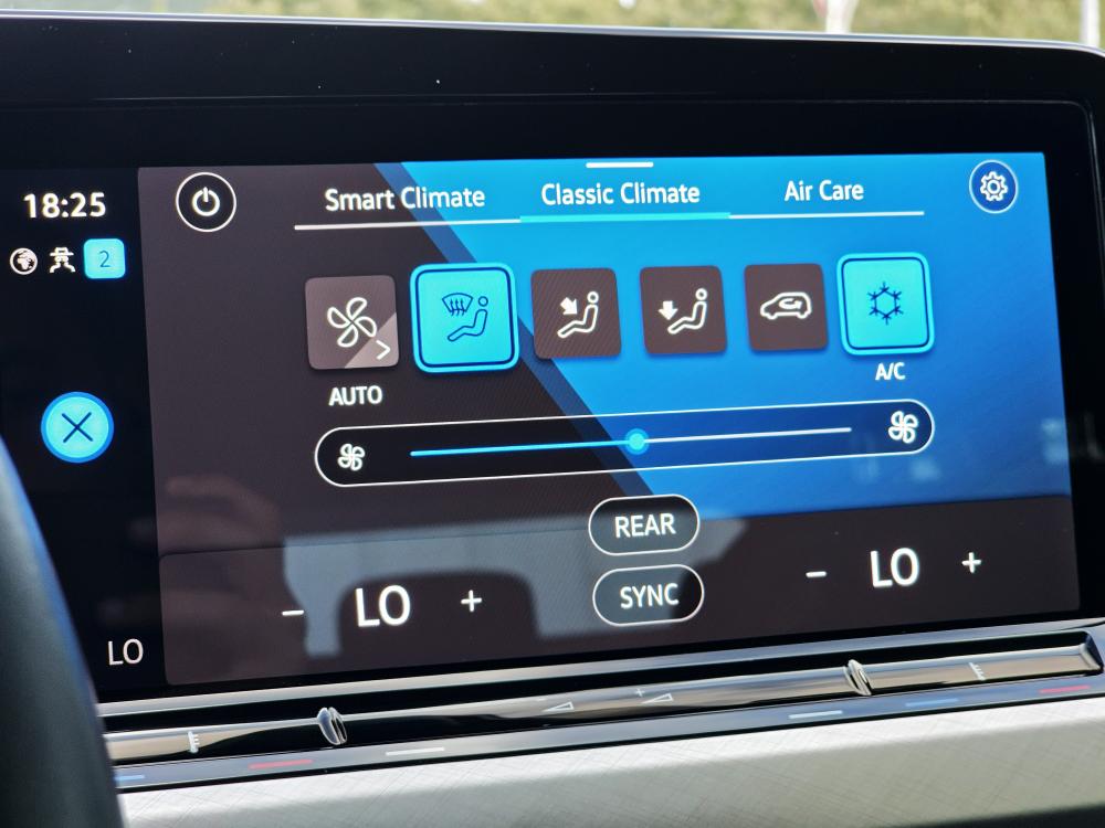 volkswagen-golf-variant-2021-diesel-1968cc