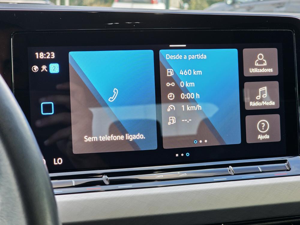 volkswagen-golf-variant-2021-diesel-1968cc