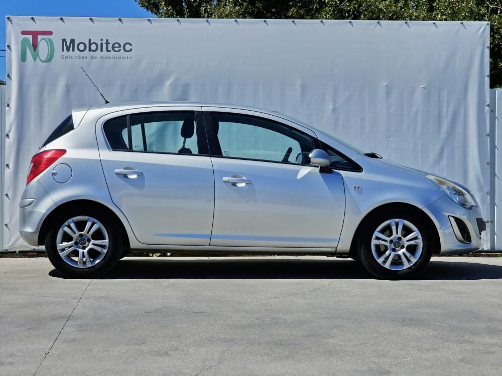 opel-corsa-2011-diesel-1248cc