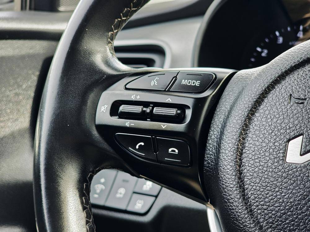 kia-stonic-2022-gasolina-1197cc