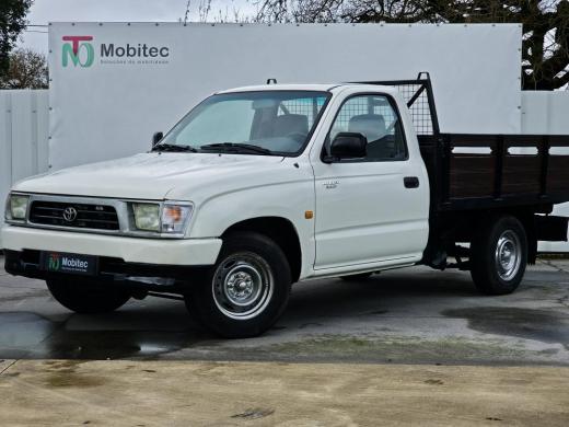 toyota-hilux-1999-diesel-2446cc