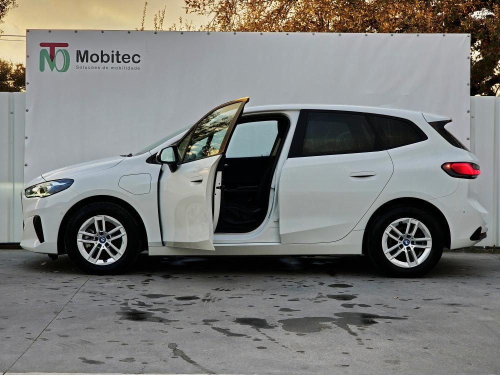 bmw-serie-2-2023-hibrido-a-gasolina-1499cc