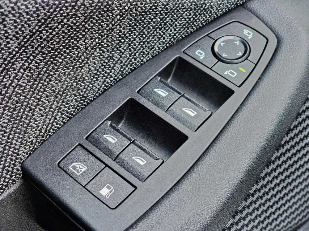 bmw-serie-2-2023-hibrido-a-gasolina-1499cc