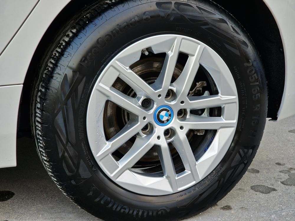 bmw-serie-2-2023-hibrido-a-gasolina-1499cc