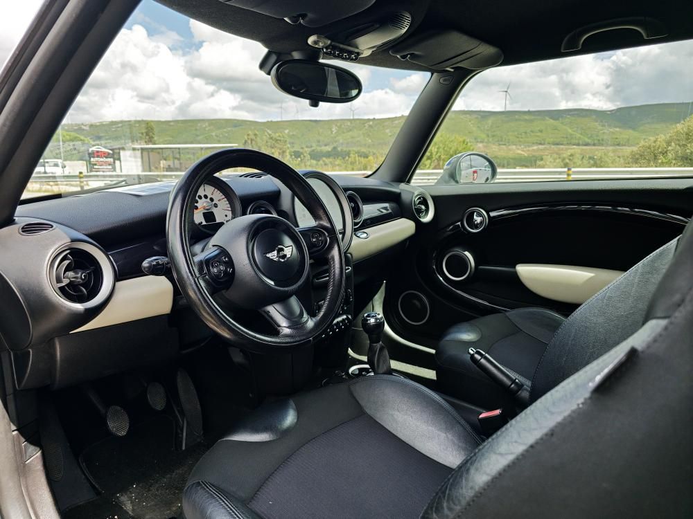 mini-cooper-2010-diesel-1598cc