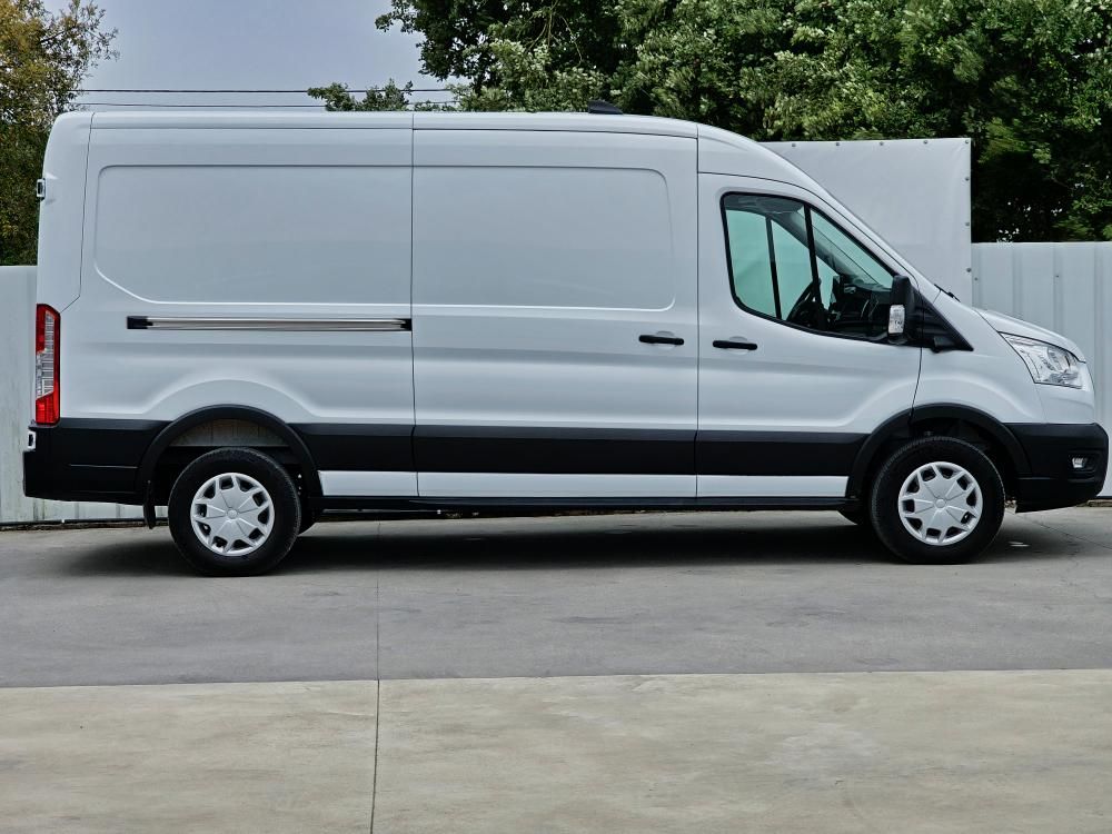ford-transit-2023-diesel-1995cc