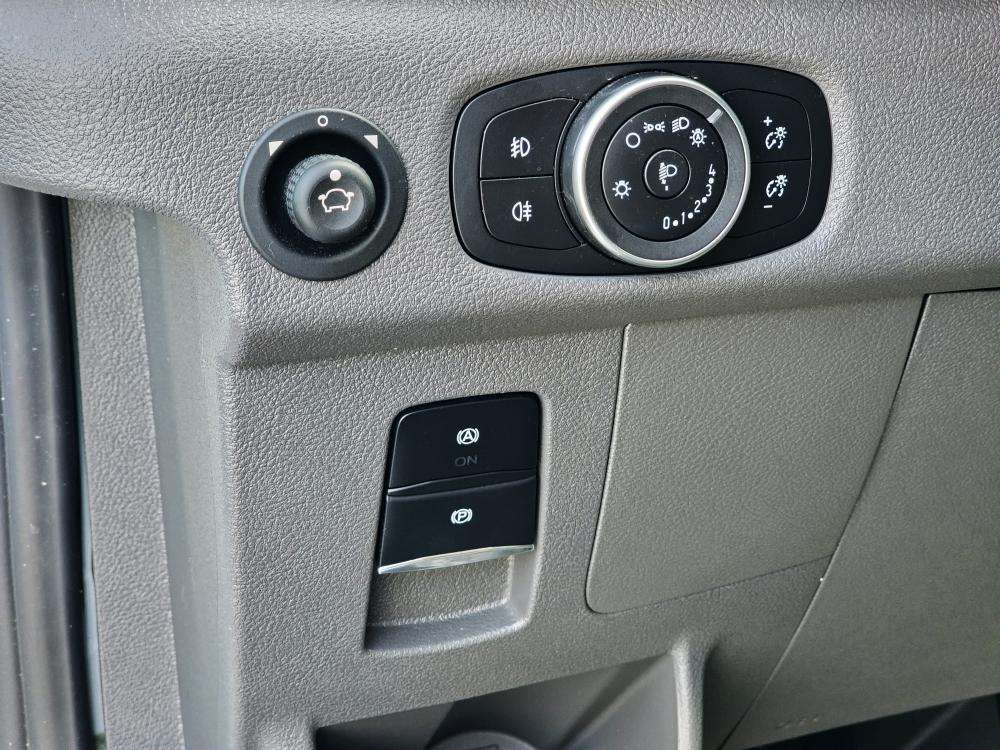 ford-transit-2023-diesel-1995cc