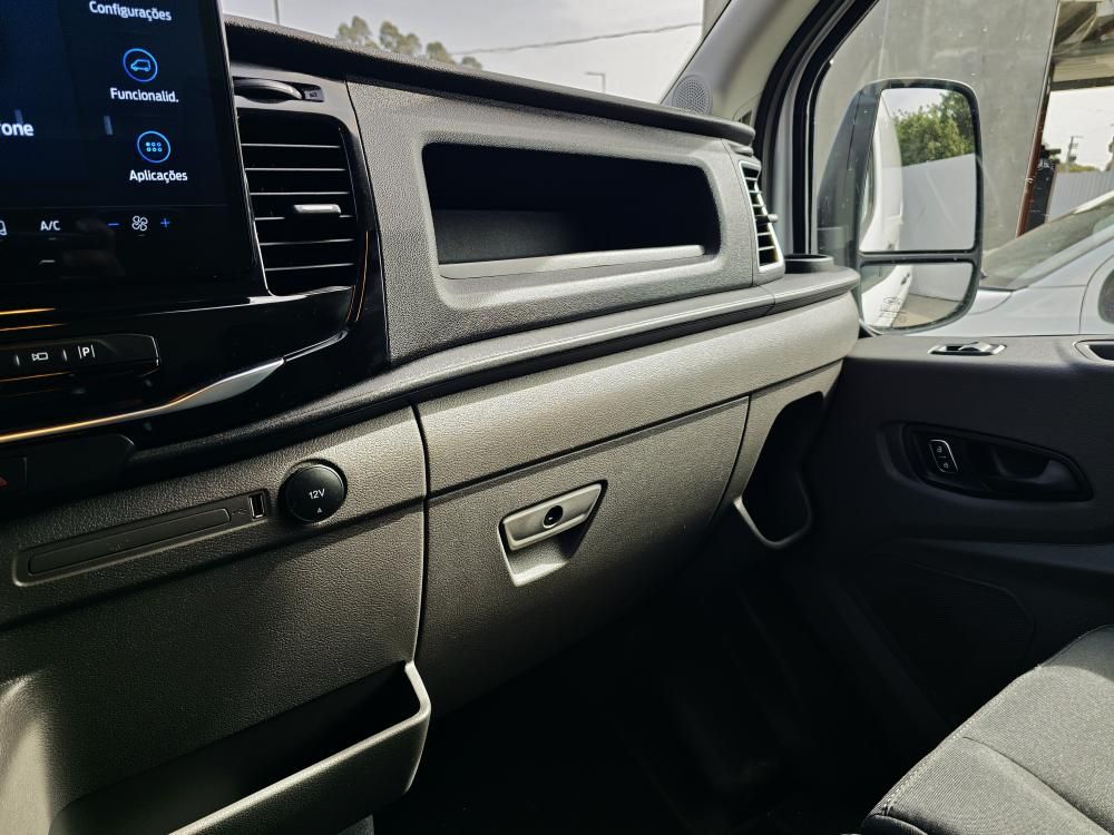 ford-transit-2023-diesel-1995cc