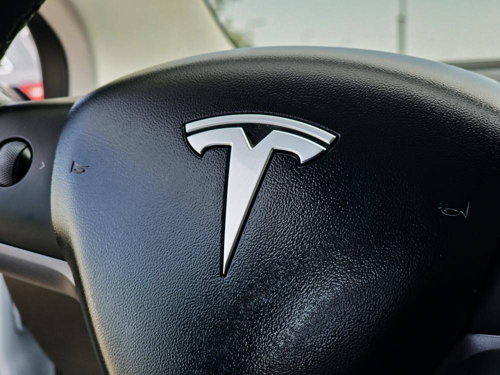 tesla-model-3-2021-eletrico-0cc