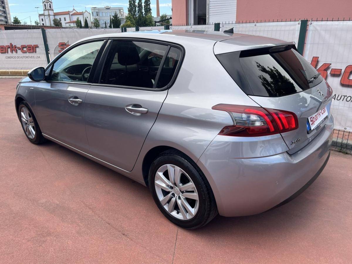 peugeot-308-2021-gasolina-1199cc
