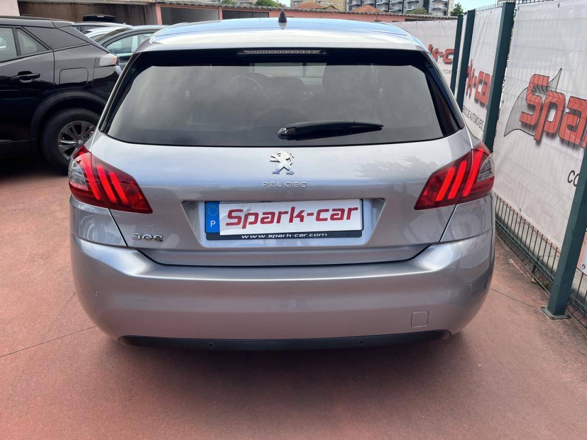 peugeot-308-2021-gasolina-1199cc