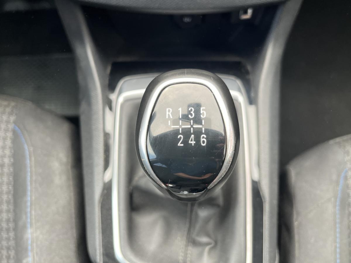 peugeot-308-2021-gasolina-1199cc