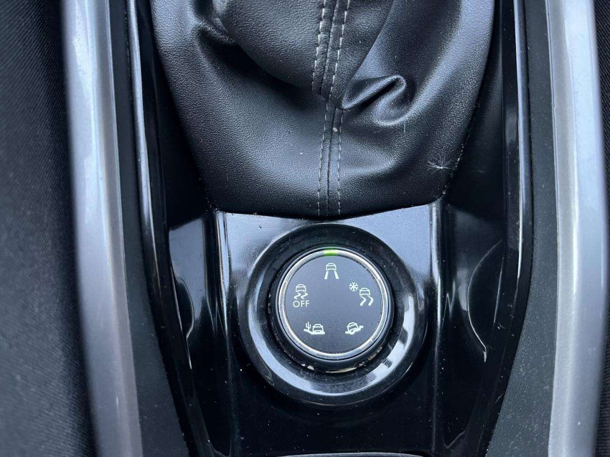 peugeot-2008-2019-diesel-1499cc