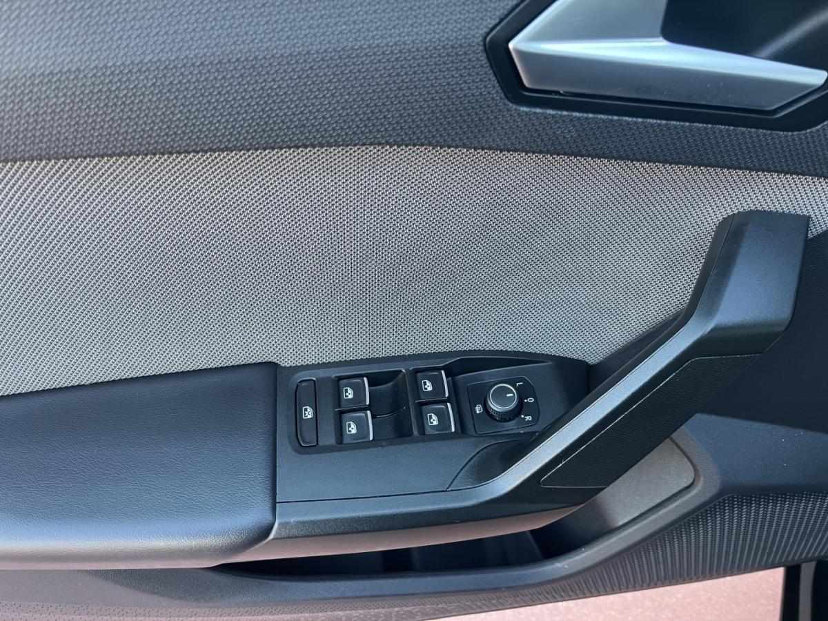 seat-leon-2020-gasolina-999cc