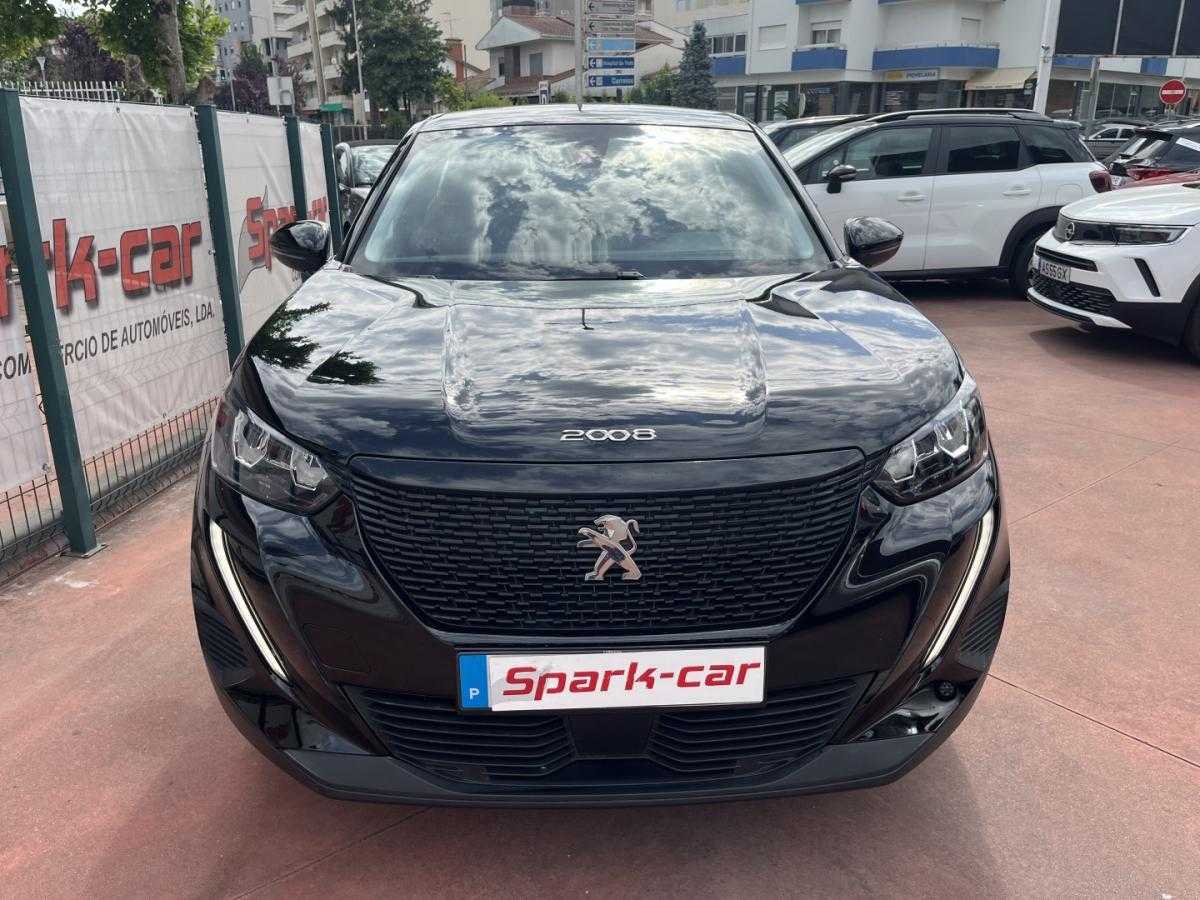 peugeot-2008-2021-diesel-1499cc