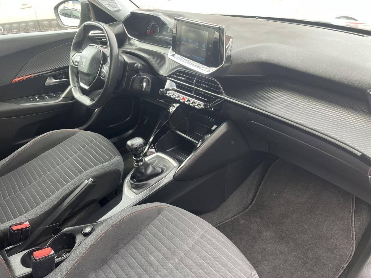 peugeot-2008-2021-diesel-1499cc