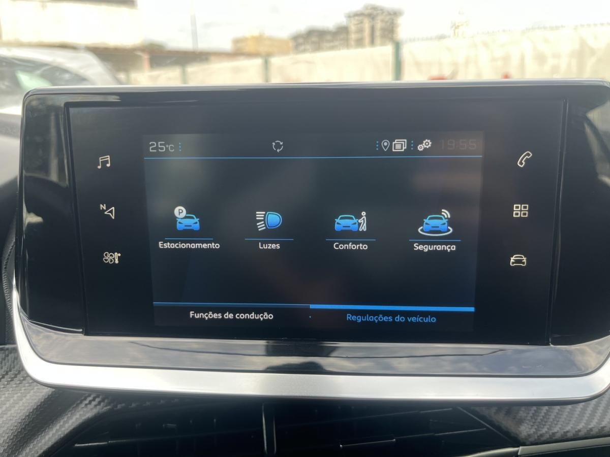 peugeot-2008-2021-diesel-1499cc