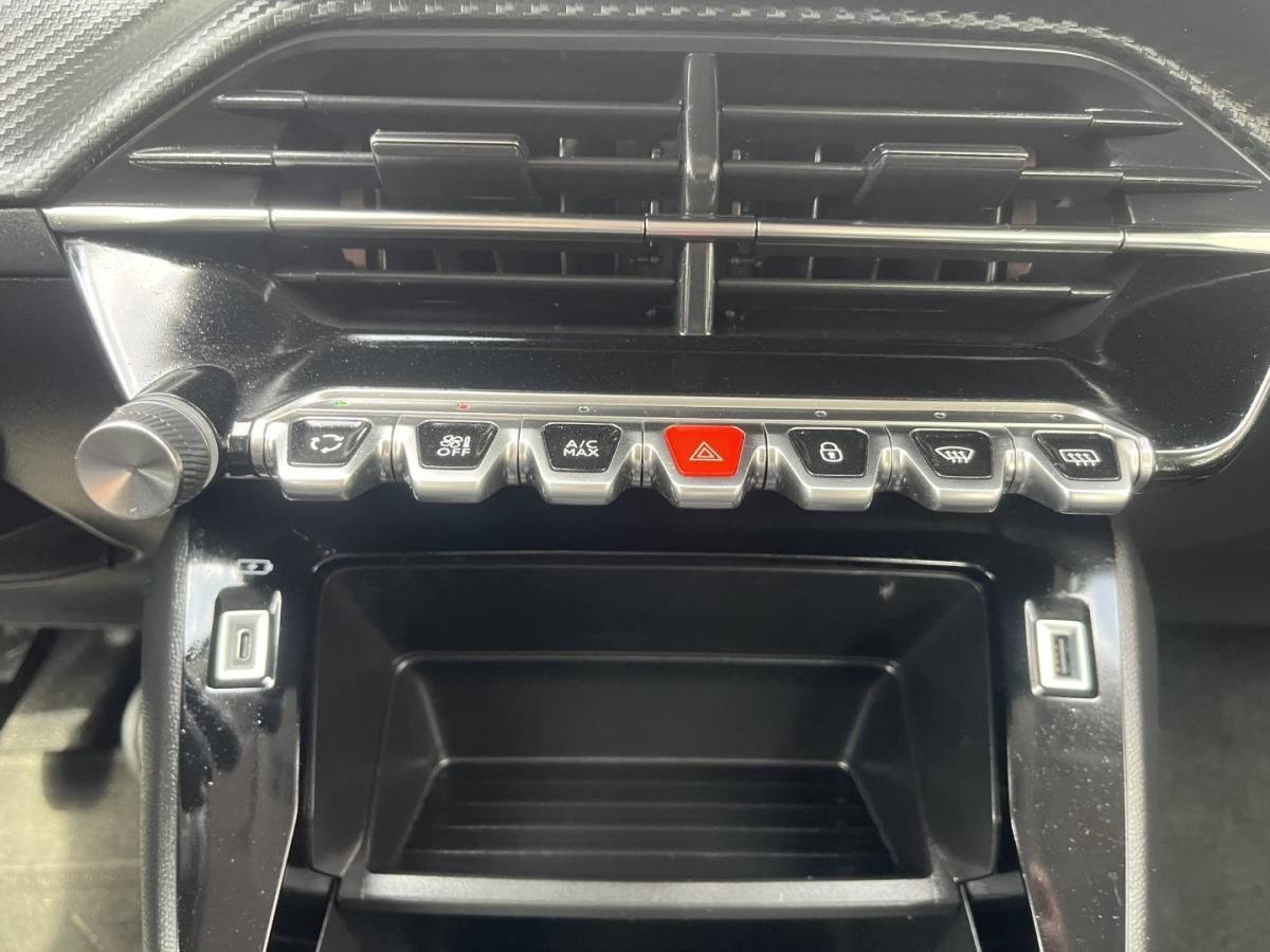 peugeot-2008-2021-diesel-1499cc