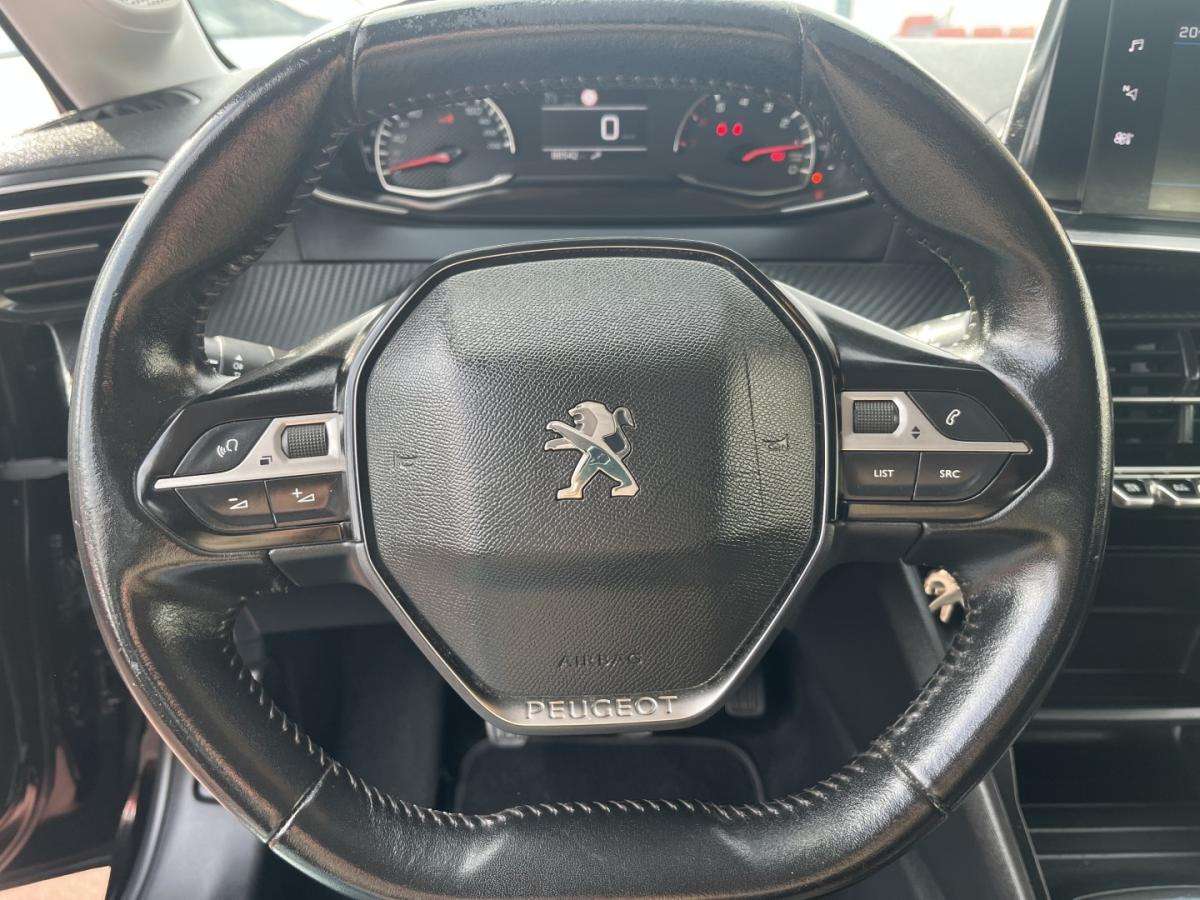 peugeot-208-2020-gasolina-1199cc