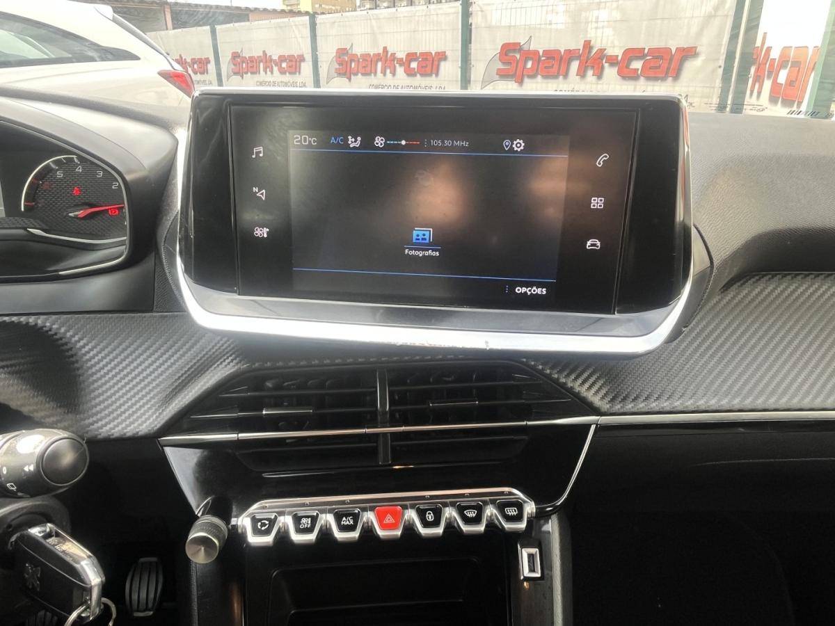 peugeot-208-2020-gasolina-1199cc