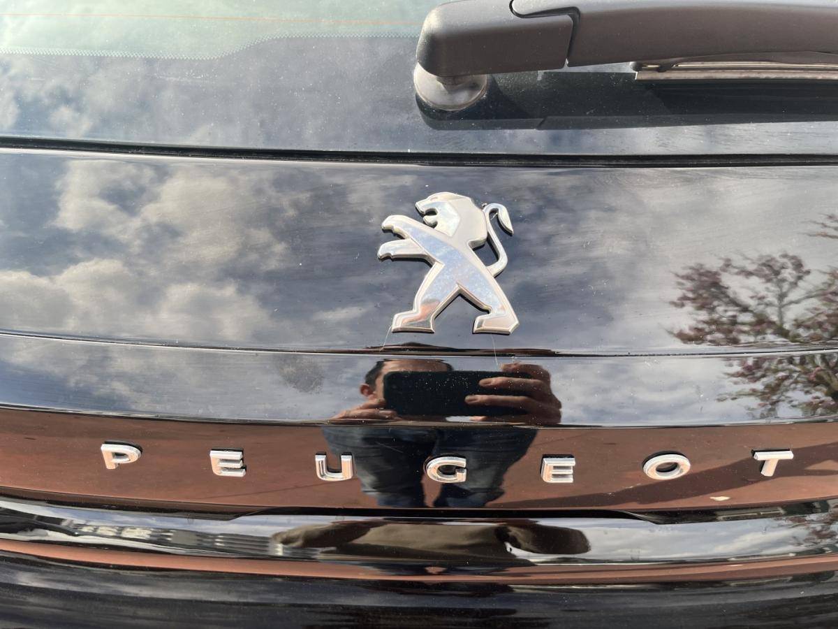 peugeot-208-2020-gasolina-1199cc