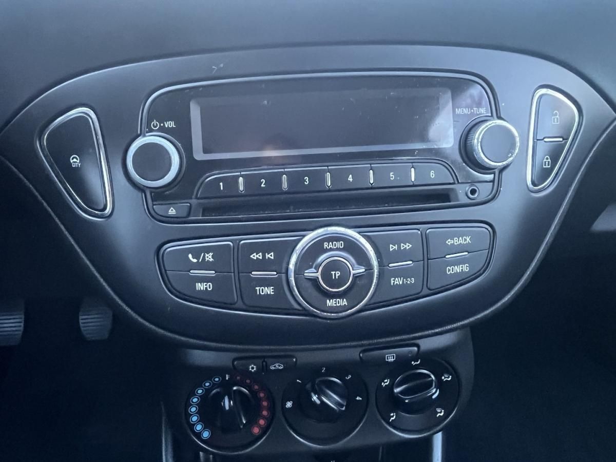opel-corsa-2015-gasolina-1229cc