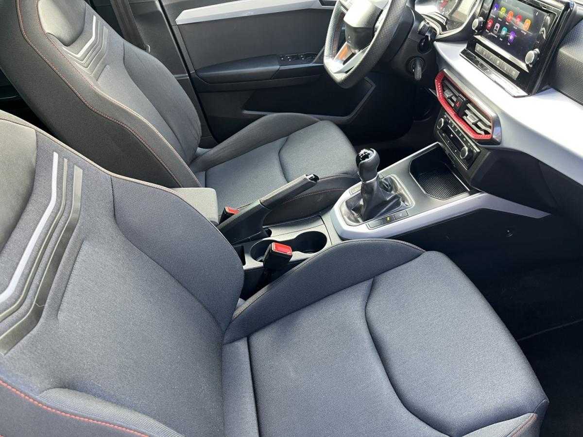 seat-arona-2022-gasolina-999cc