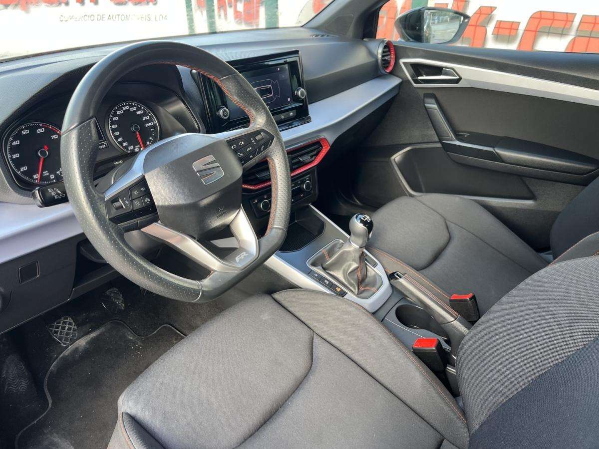 seat-arona-2022-gasolina-999cc