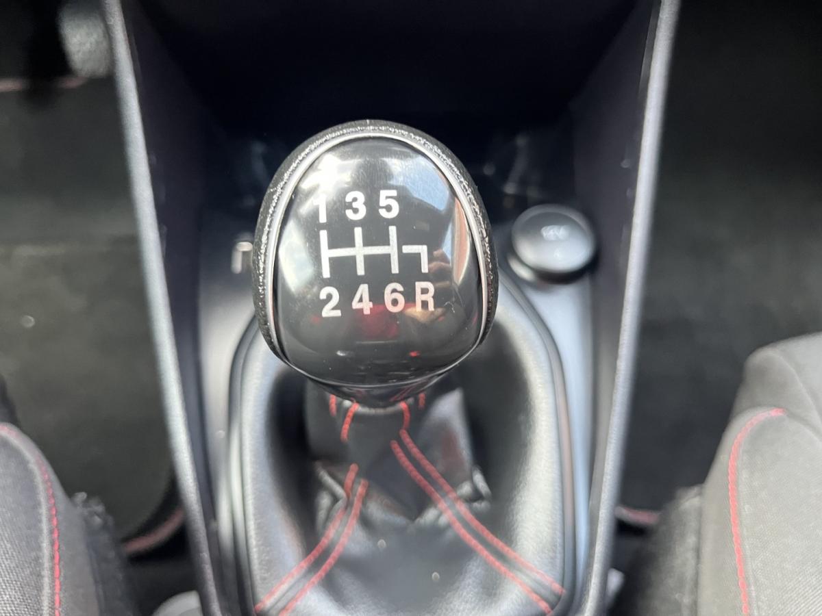 ford-fiesta-2022-gasolina-998cc